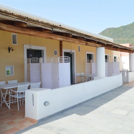 Villa Orizzonte Relais Leni Esterno foto